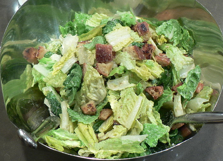 Simple Caesar salad