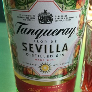 Tanqueray Flor de Sevilla