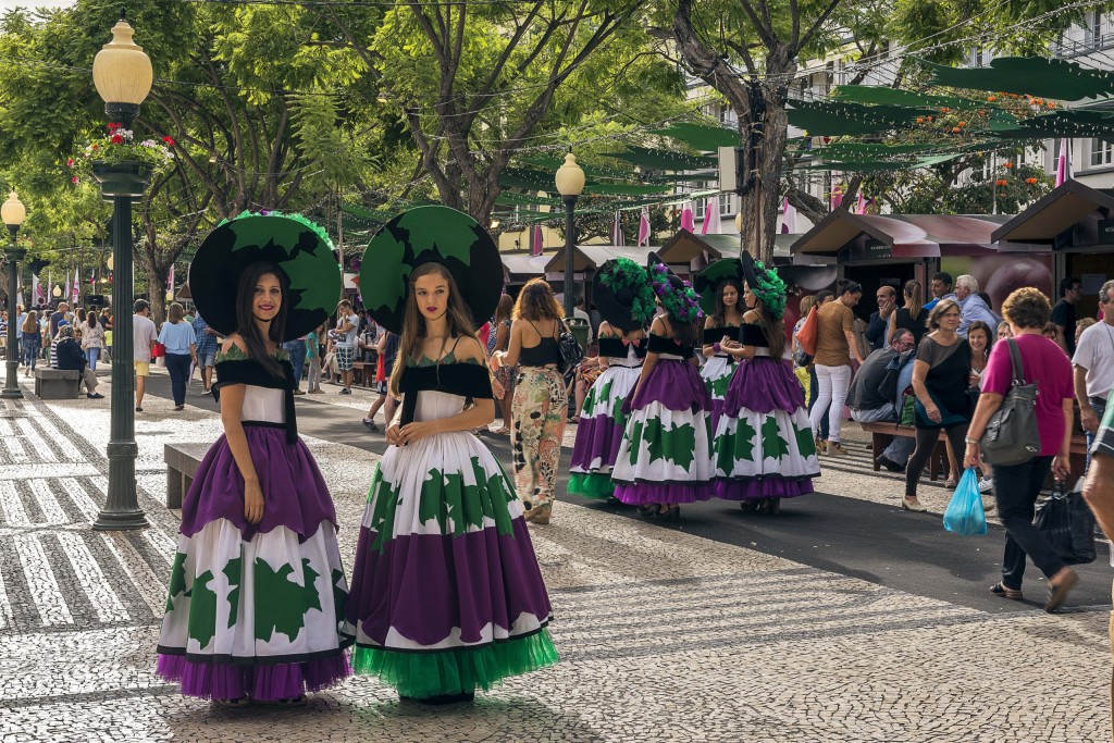 สีสัน Madeira Wine Festival 2020