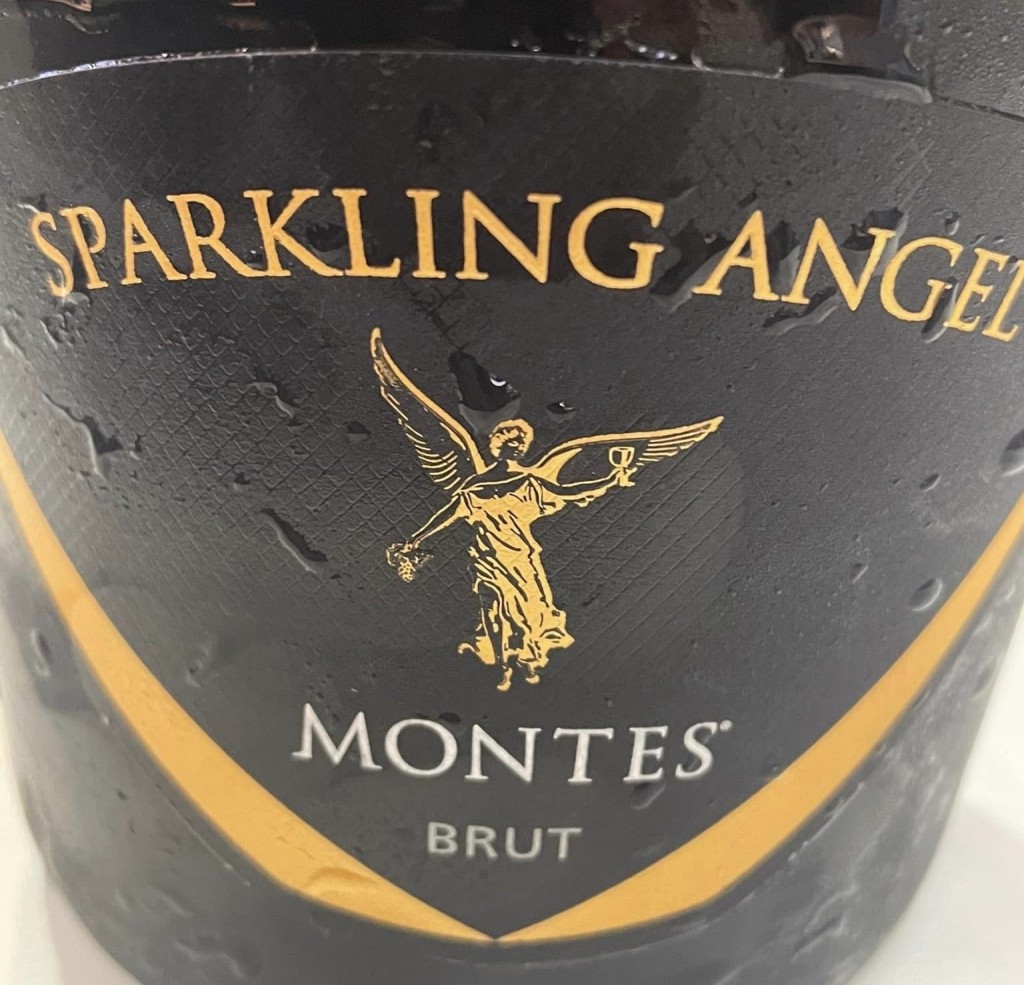 Montes Sparkling Angel